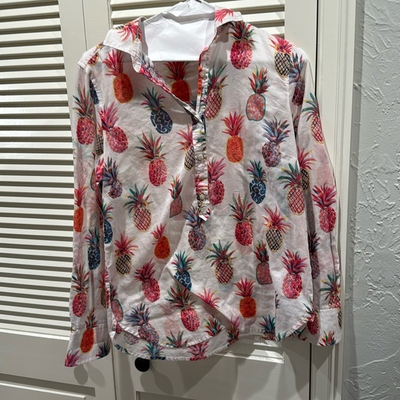 J Crew 100% cotton 3/4 pineapple button down - Picture 2 of 4